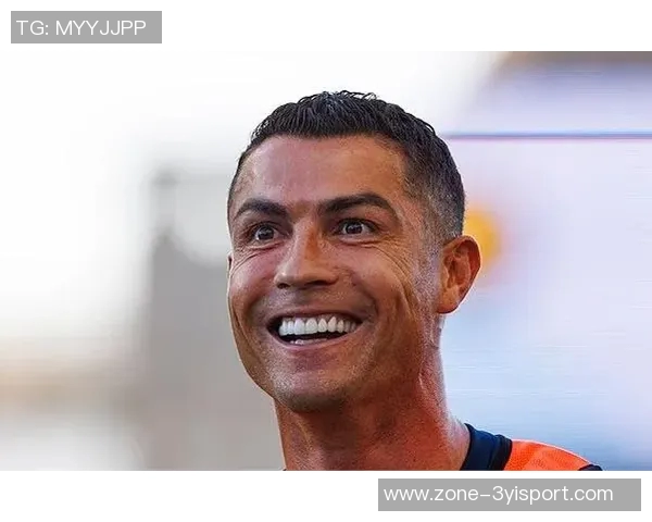 C罗四十岁依然年轻面容整形医生揭秘其可能的多次整形手术经历