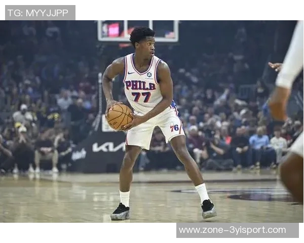 埃奇库姆表现低迷遭遇瓶颈14投仅中3三分球全失仅得7分4板4助